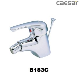 voi-bon-tieu-nu-caesar-b183c