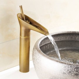 voi-lavabo-nong-lanh-ca-316-dong-thau-co-dien